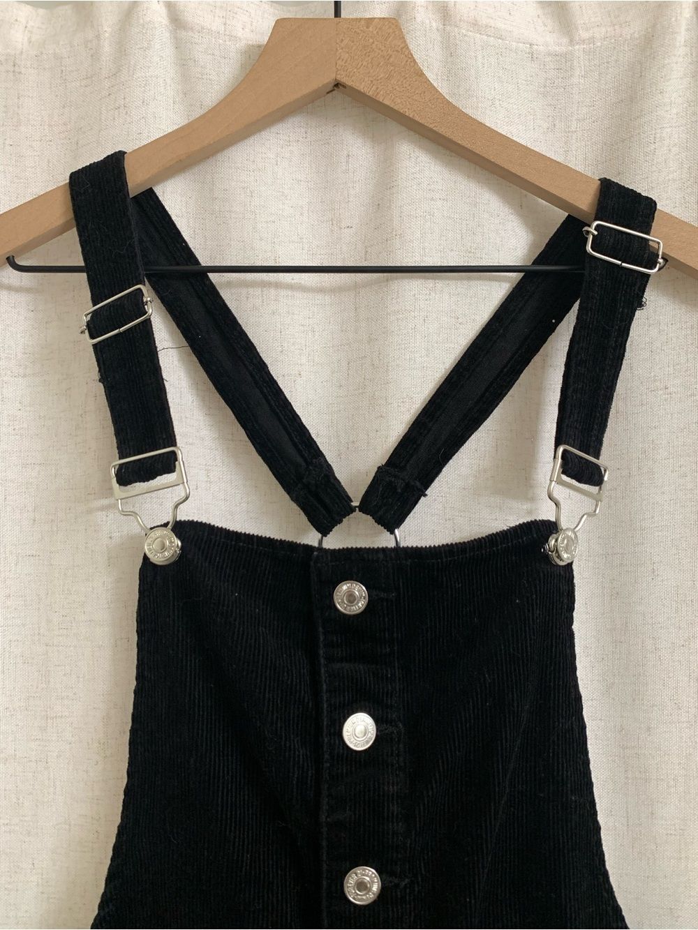 Forever 21 100% Cotton Black Corduroy Pinafore Skirt Overalls Ring Hardware Sm - Picture 2 of 7